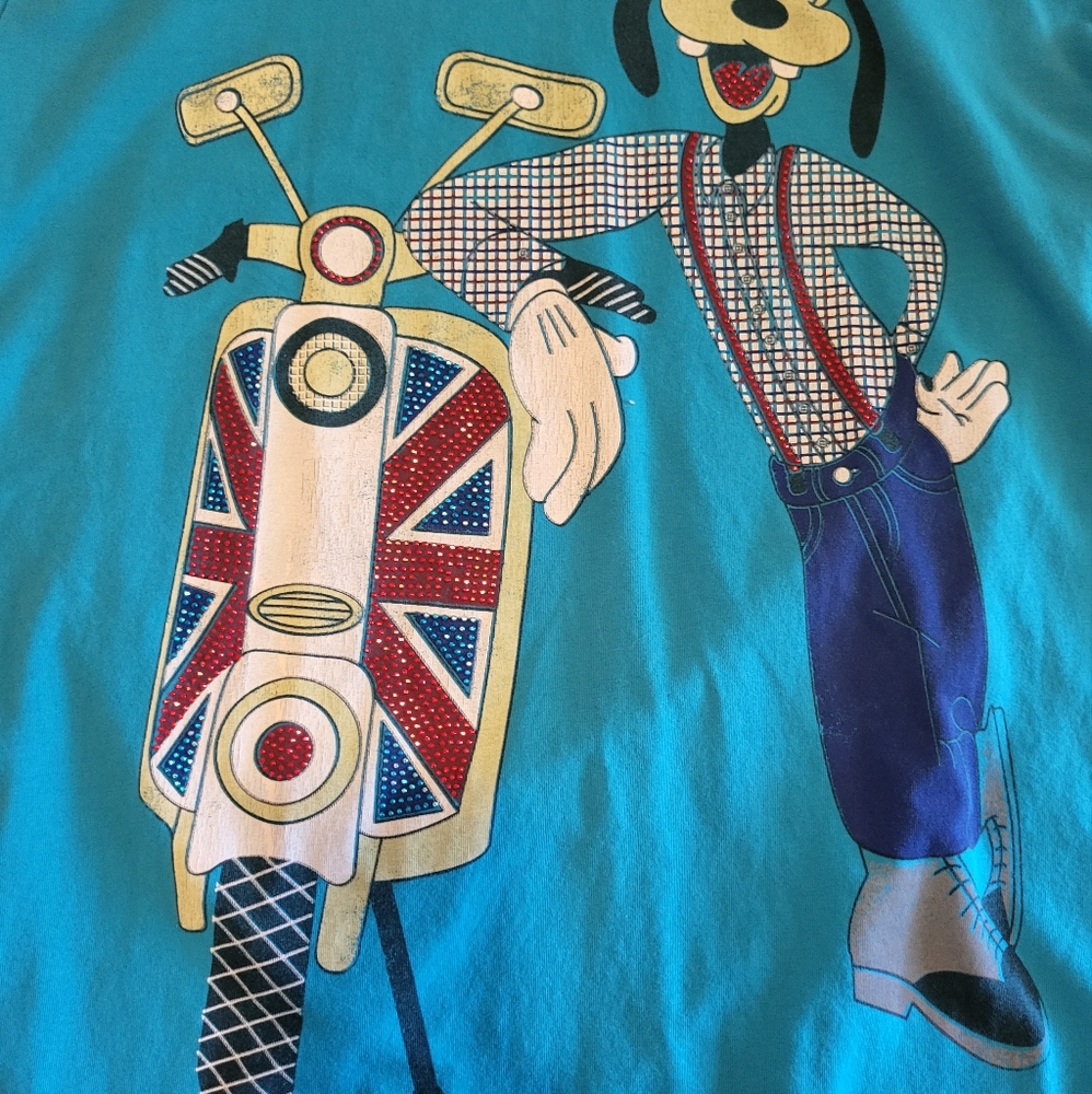 RARE Disney goofy tee with rinestones sixe xl - Picture 3 of 4